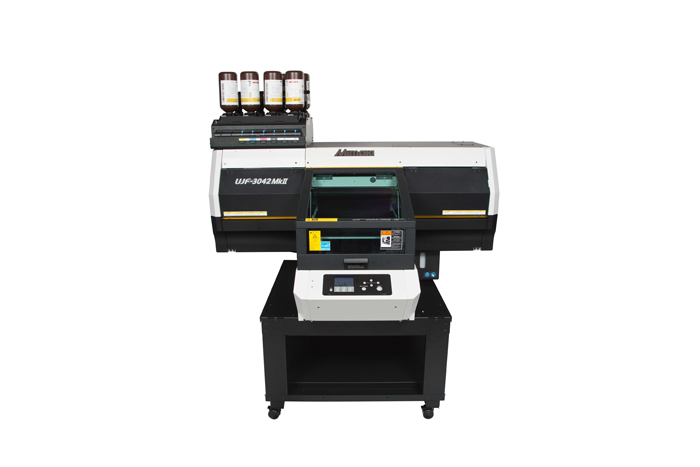 УФ принтер Mimaki UJF-3042 MkII на выставке Реклама